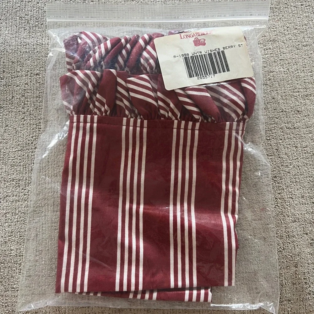 Longaberger 1998 Winter Wishes Berry Stripe Basket Liner Red White 2655717